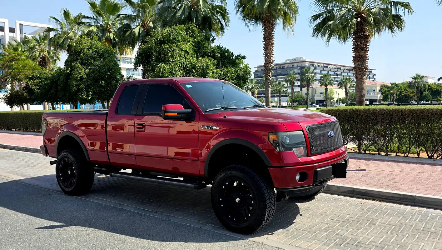 Ford F-150 2014 — photo 1 of 20
