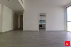 Ready To Move| Prime Location With Closed Kitchen