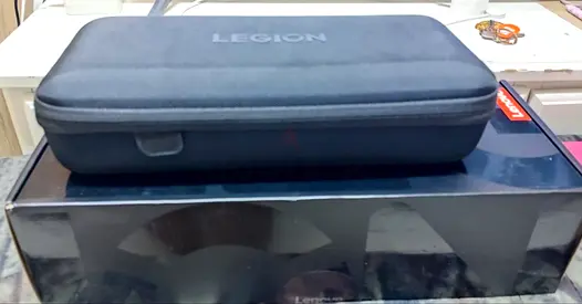 Lenovo Legion GO with Box and Carry Case
