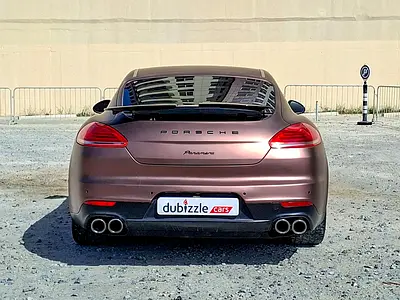 صورة 7 لـ 2015 Porsche PANAMERA