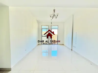 4 cheque payment/deposit cash/with wardrobe/with covered parking/with balcony/lundry room/ready to move!