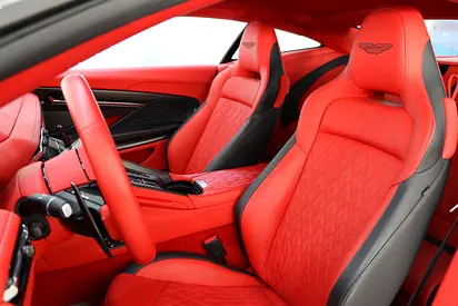 2024 Aston Martin DB12 照片 15