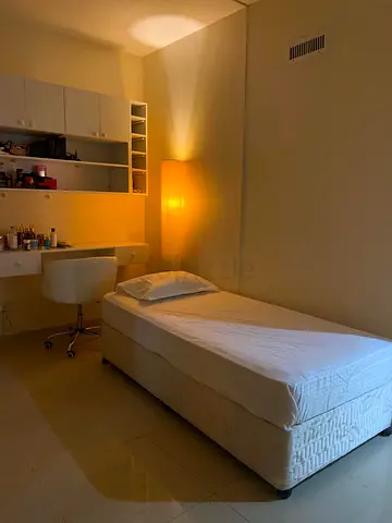 Spacious Bed Space for Ladies