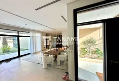 Ready Full Furnished Luxury Spacious Villa