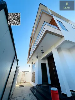 Villa for sale in Al-Haliyo 2 – Luxurious design and spacious areas, 4700 sq ft