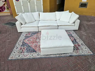 Feather 🪶 filled Modular sofa with ottoman