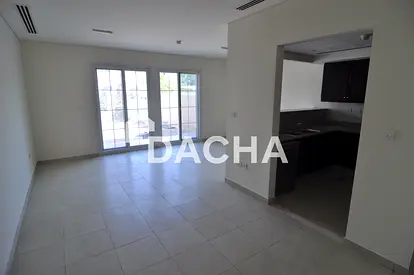 Vacant | 3 BR Townhouse | Exclusive Community