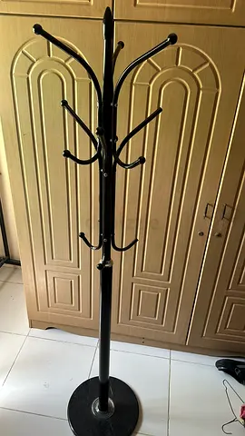 Cloth hanger