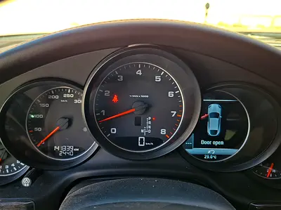 صورة مصغرة 15 لـ 2015 Porsche PANAMERA