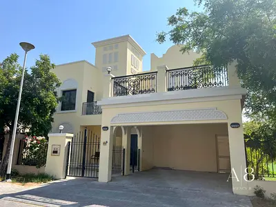 Close to Arcadia | Fully upgraded | Avail 20 June