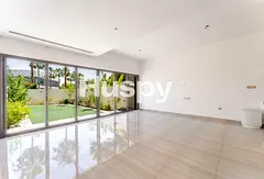 Unfurnished | Townhouse | Large Layout