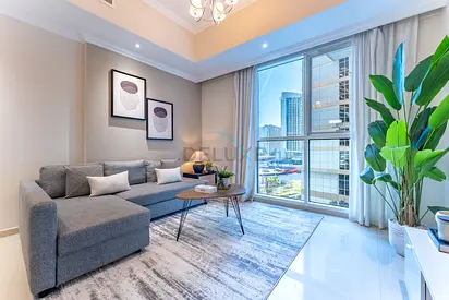 Sophisticated 1BR, Walk to Dubai Mall & Fountain - Dunya Tower, Downtown Dubai