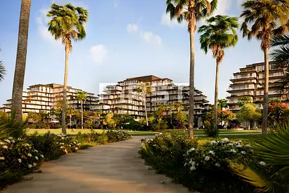 Spacious 1BR +Balcony | Steps from Yas Attractions