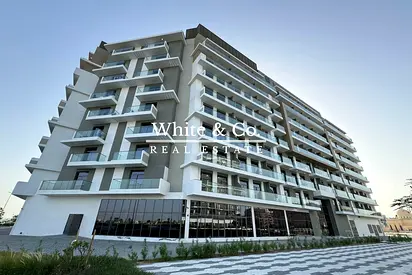 Prime Location Spacious Studio | High ROI
