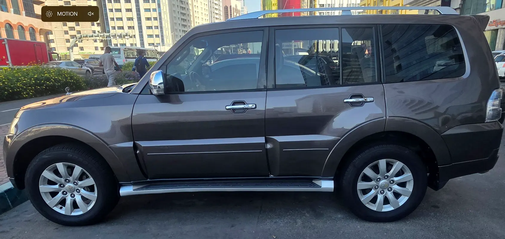 Mitsubishi Pajero 2011 — photo 1 of 3