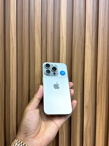 iPhone 15 Pro – 256GB Physical+Esim