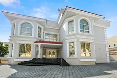 Fully Furnished Grand Villa | 4BR + Office + Majlis | Private Garden | Al Safa 2 | Monthly Payments