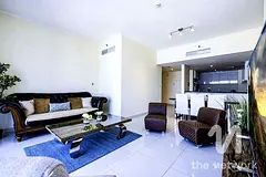 Mid Floor | Sea views | Vacant and Ready