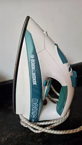 Black  Decker Steam Iron - Good Working Condition