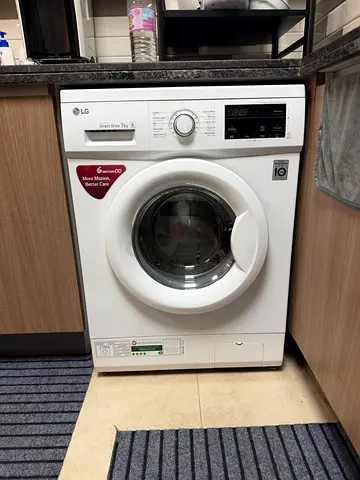 LG 7kg Direct Drive Front Load Washing Machine