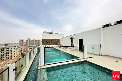 High Floor | Open Kitchen | Motivated Seller