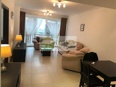 HIGH FLOOR | NEAR METRO | LAKE VIEW