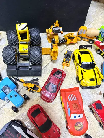 Mixed toy car and construction vehicle lot - several used cars and trucks 40 pieces