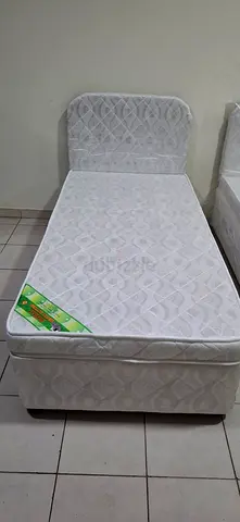 BRAND NEW SINGLE AMERICAN BASE WITH MATTRESS AVAILABLE