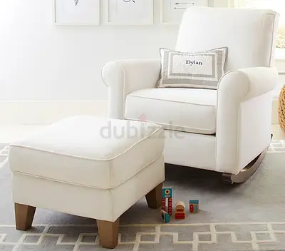 Pottery barn White Fabric Armchair rocker Good Condition