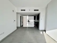 Specious luxury apartment for rent