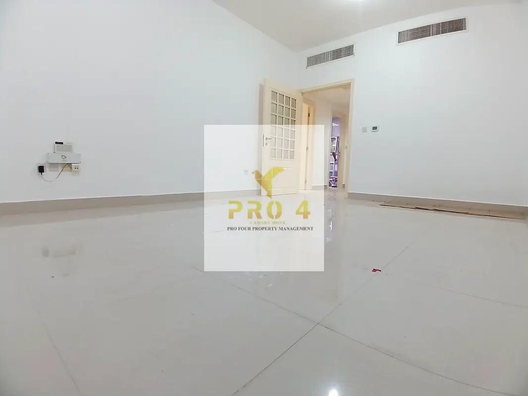 Spacious 2bhk apartment 82k 4payment central ac with balcony nice kitchen