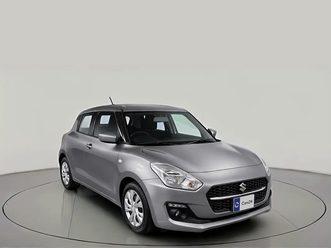 Suzuki Swift 2023 — photo 1 of 13