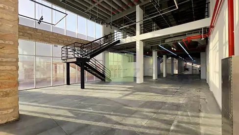 SHOWROOM FOR RENT ON AL QOUZ MAJOR ROADS