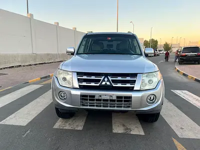 Mitsubishi Pajero GLX 2013 | GCC Specs | Well Maintained