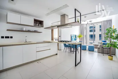 West Beach | Furnished/Unfurnished | Vacant