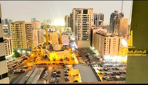 شقه للايجارغرفه وصاله مفروشه بعجمان بفرش نظيف ومرتب _ الراشديه 3_ عجمان ون _ شامل جميع الفواتير والانترنت _  مفروش بالكامل بأثاث أنيق
