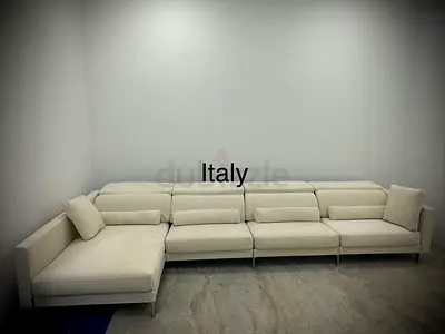 Perfect condition Italy brand lshape sofa