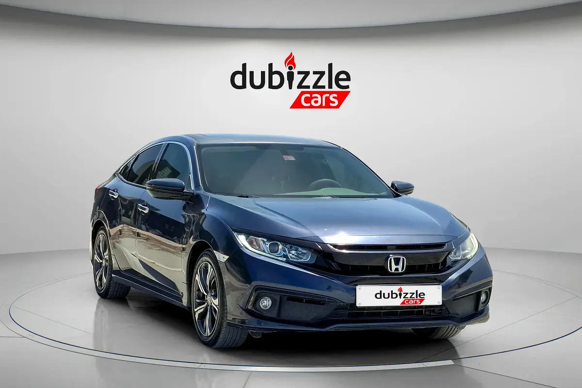 Honda Civic 2020 — photo 1 of 14