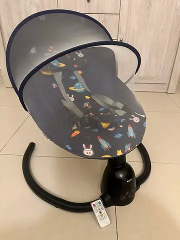 Baby Swing - BAYBEE
