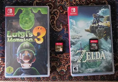 Bundle; Luigi mansion 3, Zelda breath of the wild, zelda tears of the kingdom.
