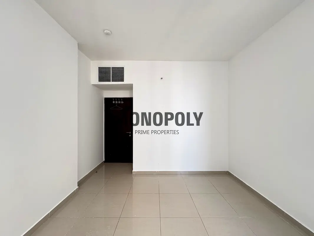 LIMITED TIME OFFER! | ONE MONTH FREE! | Pool & Gym | Clean and Modern Apartment 1BHK | Prime Locati