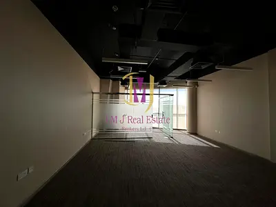 Unfurnished | Fitted | High Floor | Canal View