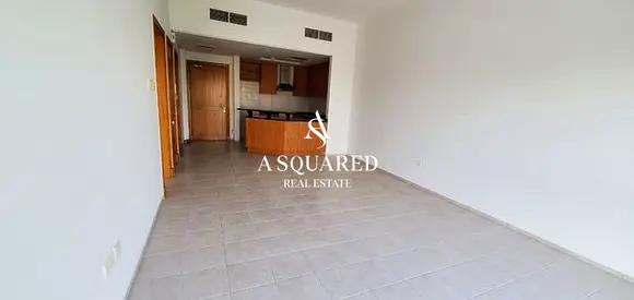CLOSE TO METRO| GREEN COMMUNITY | FAMILY BUILDING