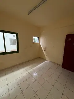 No Cash Deposit// 1Bhk Available In Lowest Price For Yearly Contract