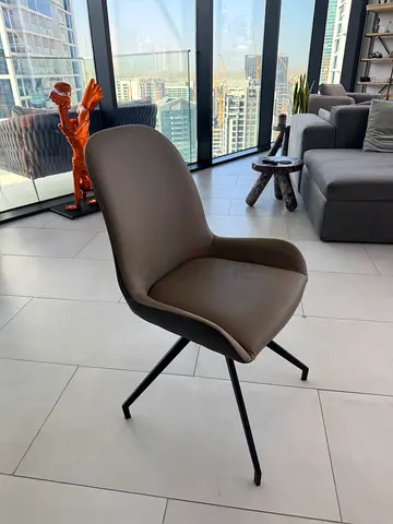 6 Contemporary Dining Chairs – Excellent Condition