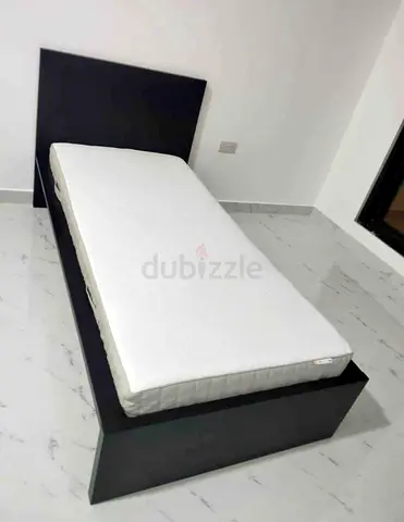 Ikea malam single bed (90*200)with 2 storage drawers underneath and an IKEA mattress ✨