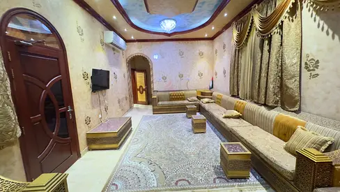 مجلس جدا راقي وثقيل تفصيل