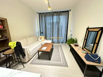 Pool View | Fitted Kitchen | Call Now