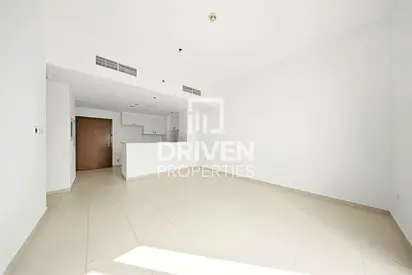 Stunning Layout plus Maids Room | Ready to move in