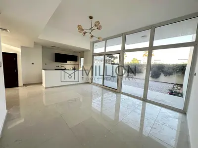 Spacious Townhouse | Family Community | Prime Location